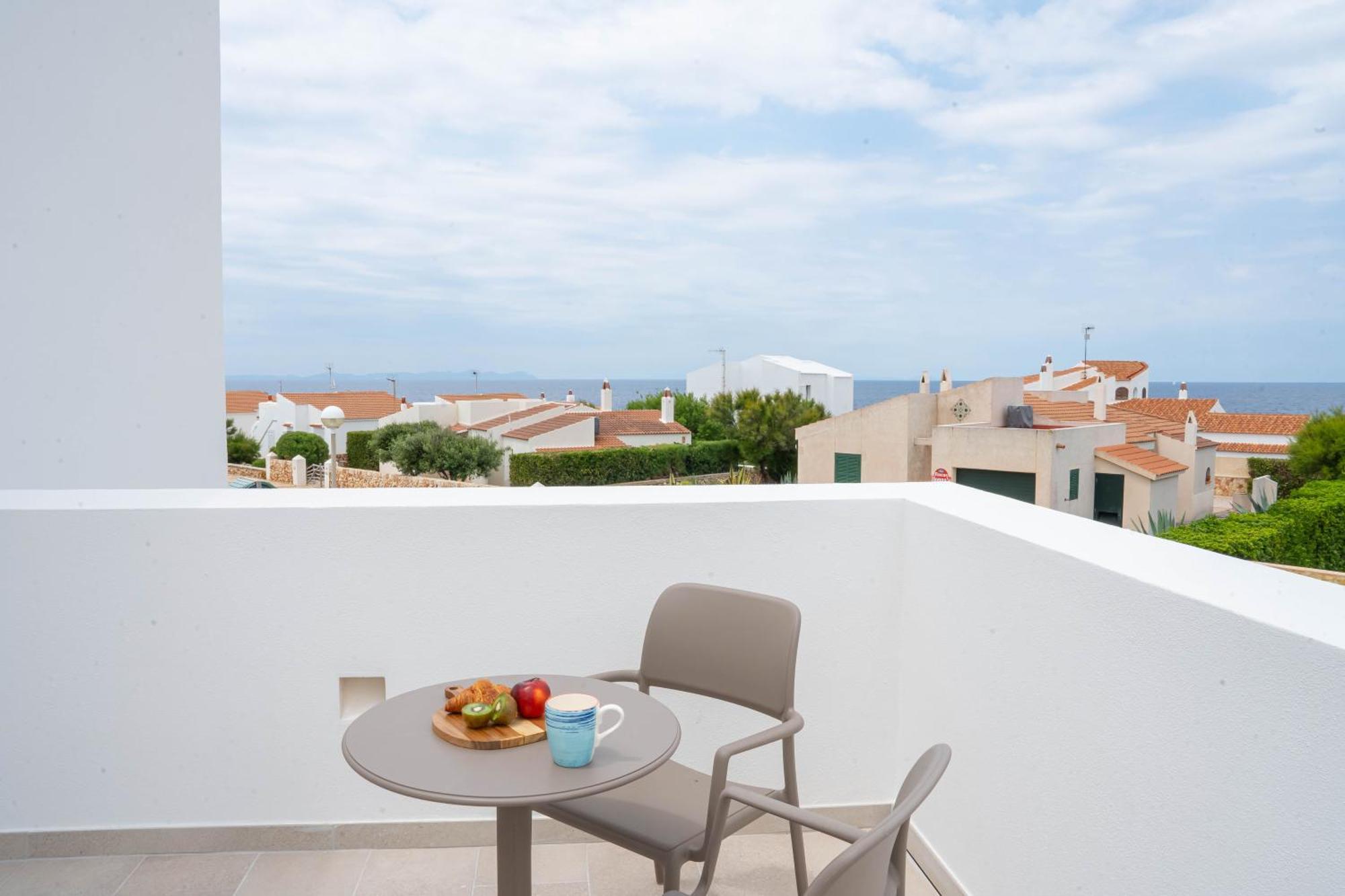 Sagitario Rymar Apartamentos Cala'N Bosch  Exterior foto